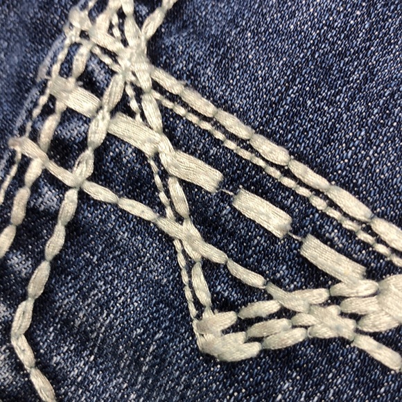 LIKE NEW ROCK & ROLL COWGIRL RIDING JEANS 26x34 ๐ - Picture 14 of 15